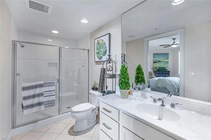 Guest Suite 1 with Bath Ensuite