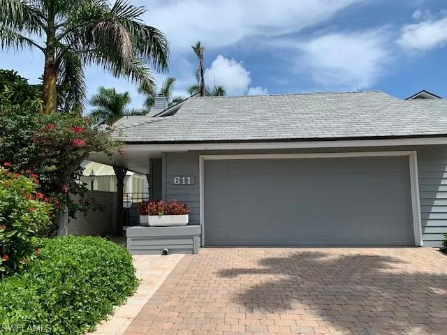 611 Bridgeway Ln, Naples, Florida 34108
