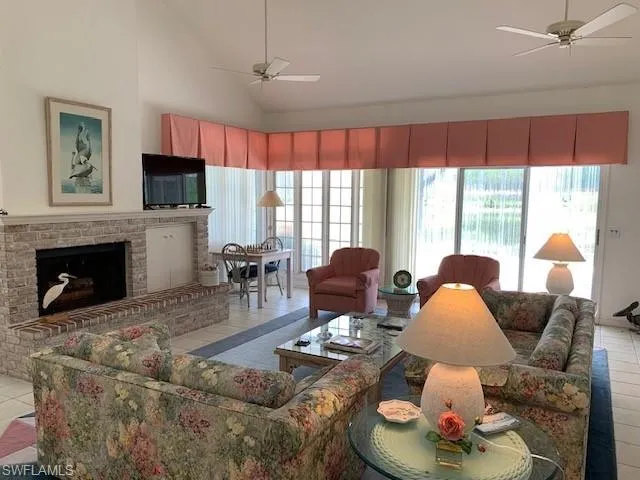 611 Bridgeway Ln, Naples, Florida 34108