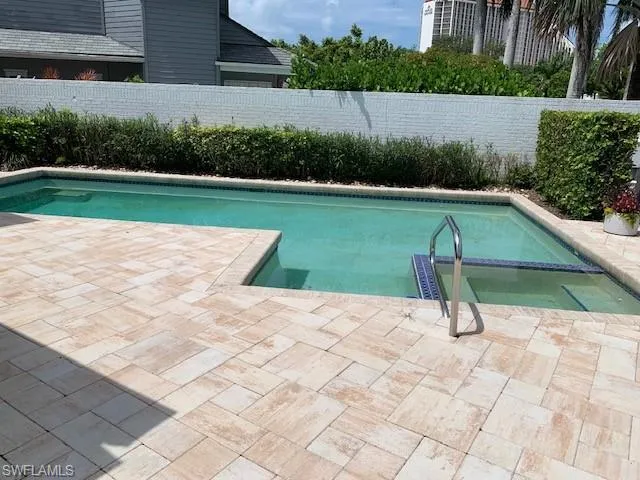 611 Bridgeway Ln, Naples, Florida 34108