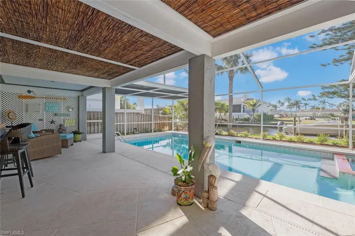 Lanai/Pool Deck