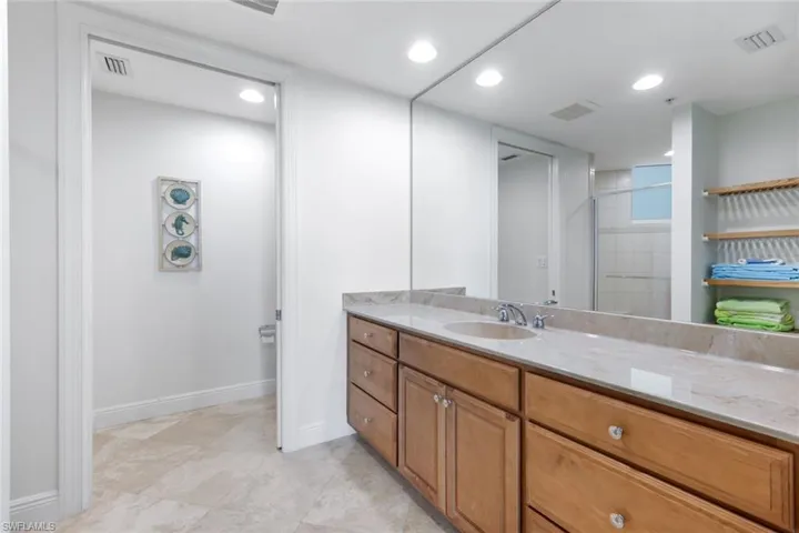 265  Indies  WAY, Naples, FL 34110