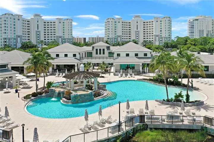 265  Indies  WAY, Naples, FL 34110