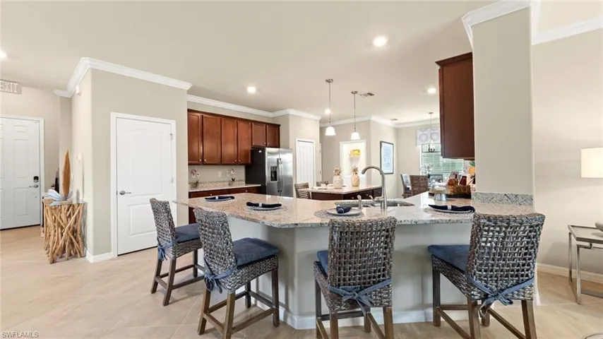 17352  Stonehill Manor  DR, North Fort Myers, FL 33917