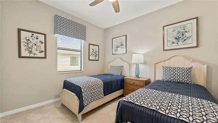 17352  Stonehill Manor  DR, North Fort Myers, FL 33917