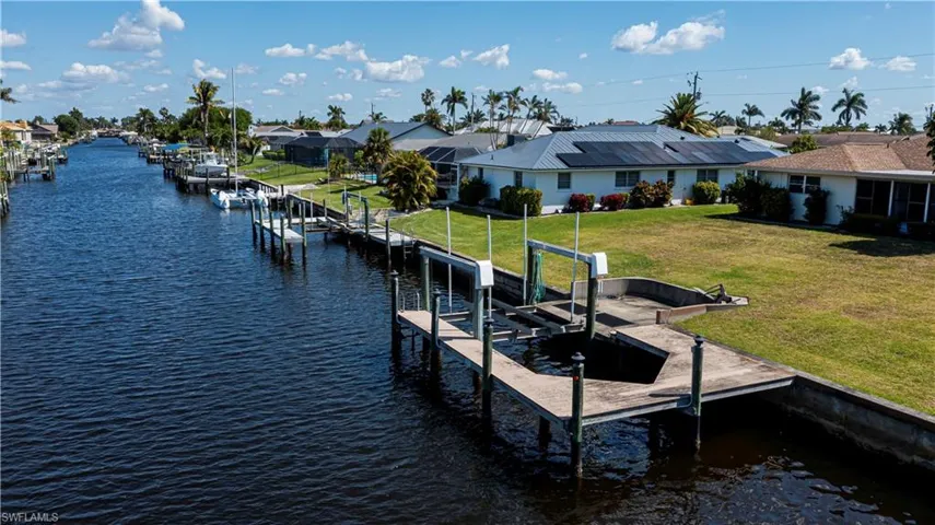10,000 lb lift with wrap around dock