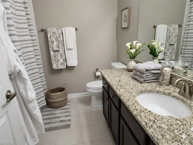 Guest bath. AI decor added