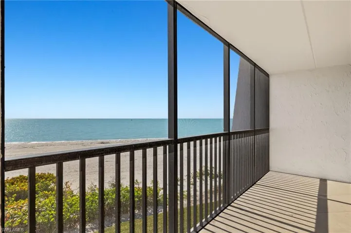 Direct Gulf Views