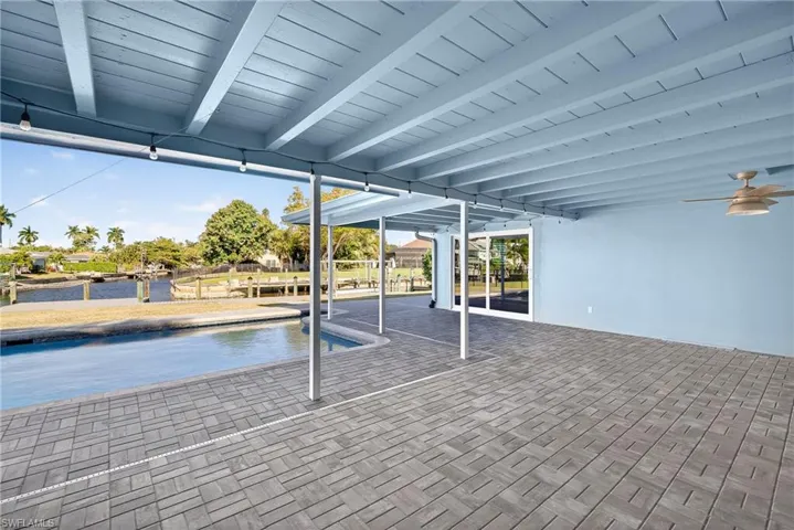 541 Bayside Dr, Fort Myers, Florida 33919