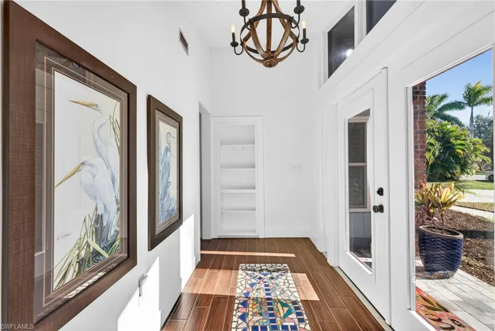 541 Bayside Dr, Fort Myers, Florida 33919