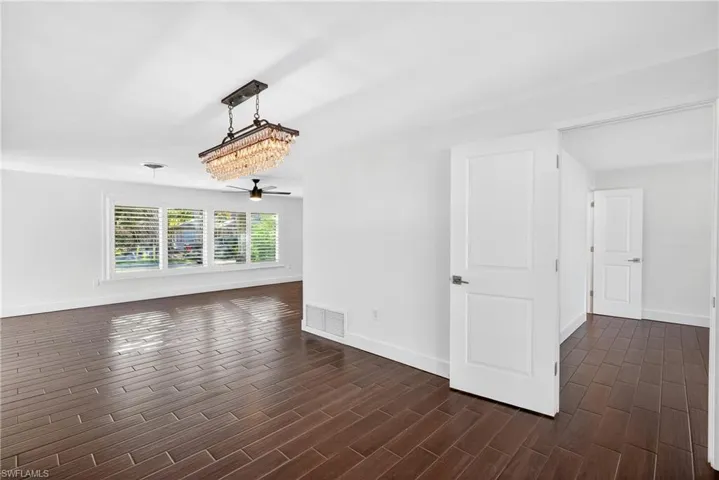 541 Bayside Dr, Fort Myers, Florida 33919