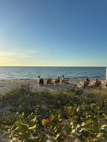 Walk to the Beach!