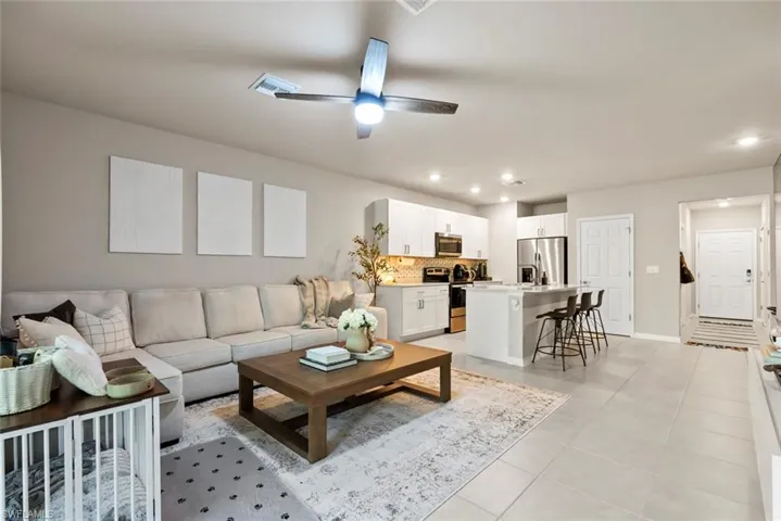 15527 Wildflower Cir, Naples, Florida 34119