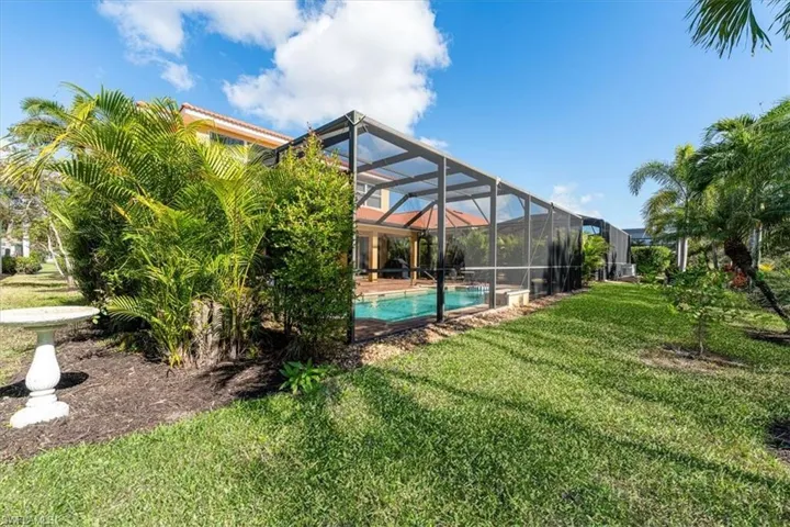 7703 Martino Cir, Naples, Florida 34112