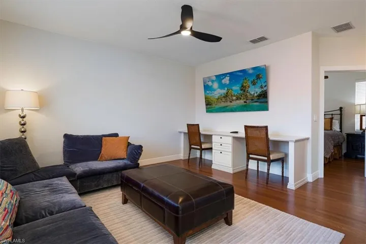 7703 Martino Cir, Naples, Florida 34112