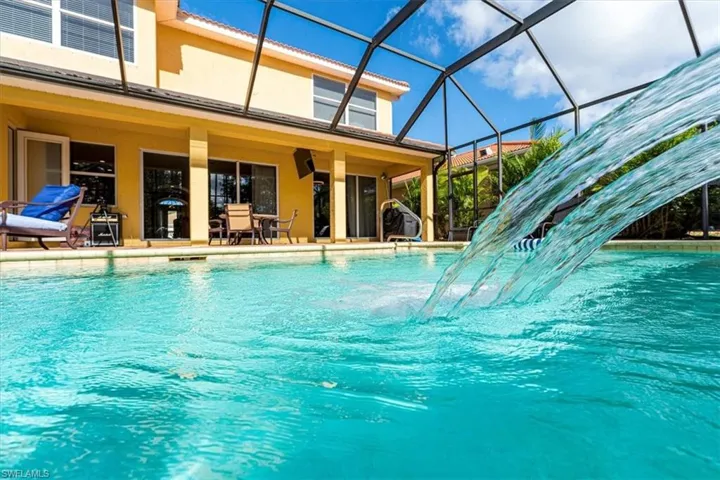 7703 Martino Cir, Naples, Florida 34112