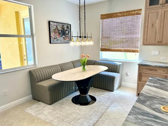 7703 Martino Cir, Naples, Florida 34112