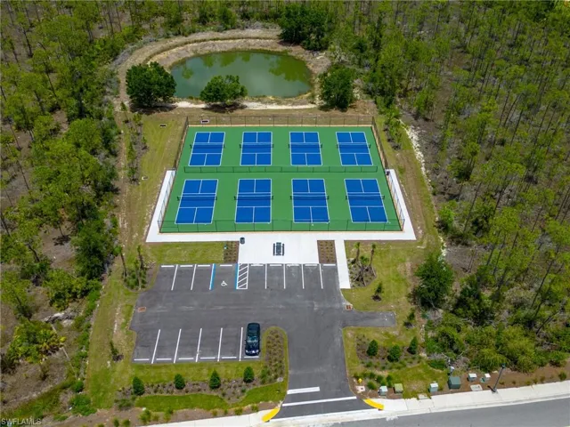 Pickleball Courts
