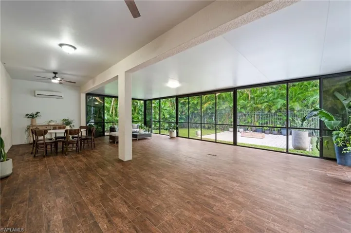 9910  Via San Marco  LOOP, Fort Myers, FL 33905