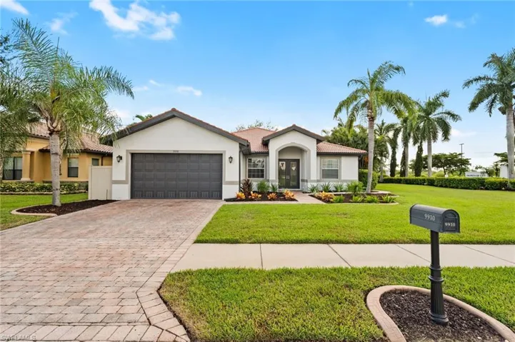 9910  Via San Marco  LOOP, Fort Myers, FL 33905
