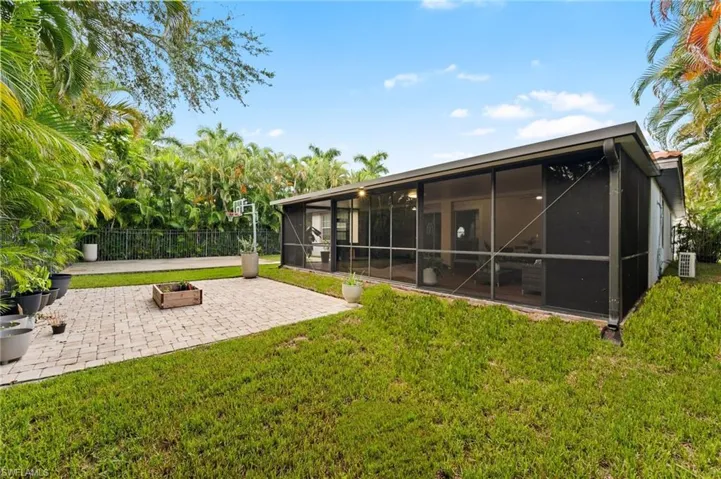 9910  Via San Marco  LOOP, Fort Myers, FL 33905