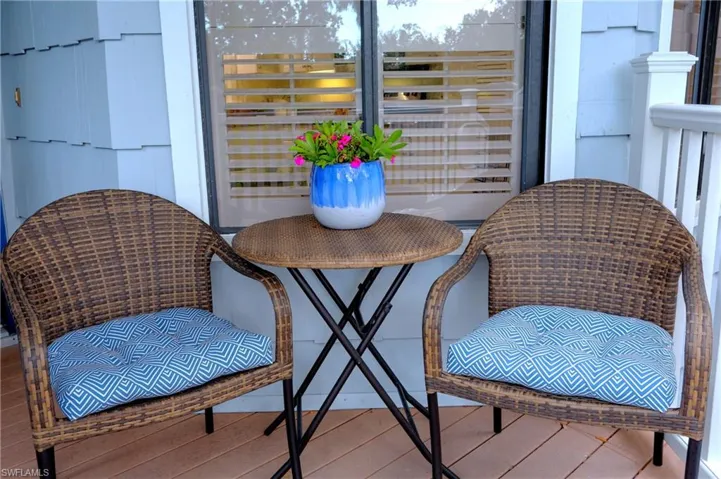 entrance nook
