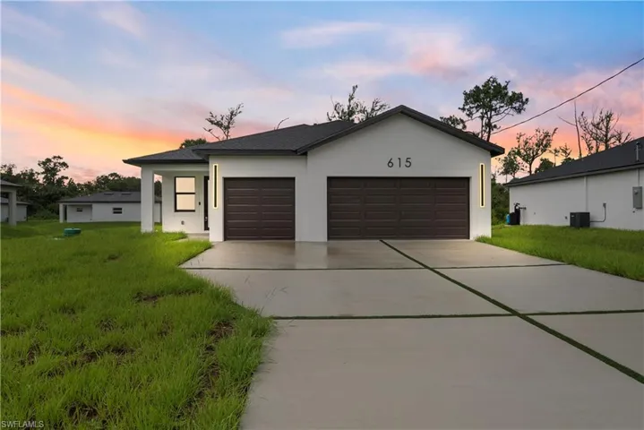 615 Greenbriar BLVD, Lehigh Acres, FL 33972,2025000269