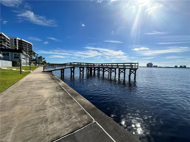 Community Pier on the River