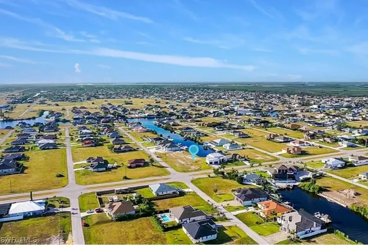1050 NW 34th  AVE, Cape Coral, FL 33993