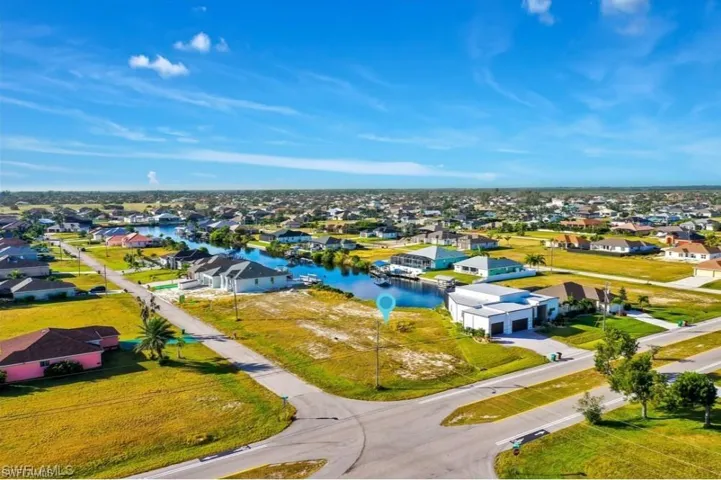 1050 NW 34th  AVE, Cape Coral, FL 33993