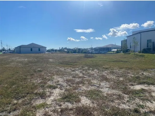 1050 NW 34th  AVE, Cape Coral, FL 33993