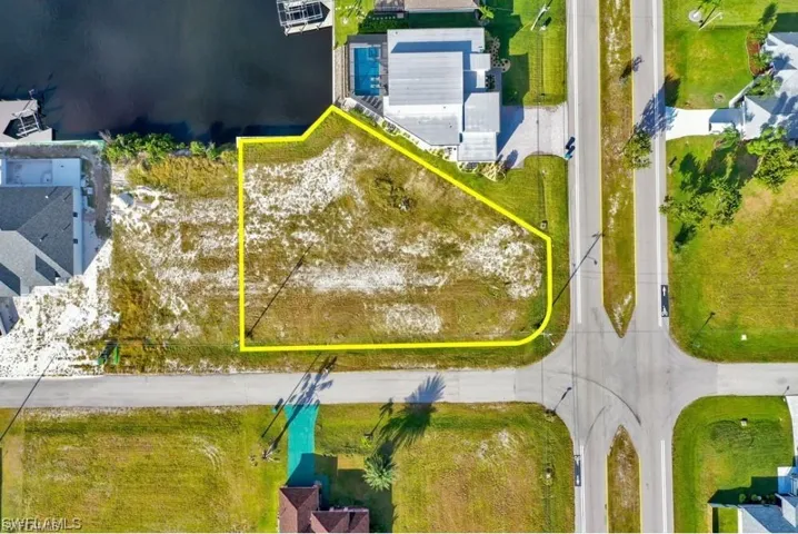 1050 NW 34th  AVE, Cape Coral, FL 33993