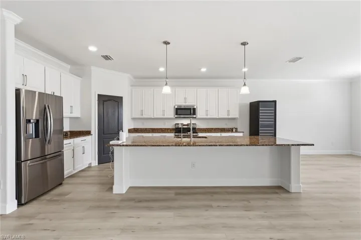 2290 Vermont Ln, Naples, Florida 34120