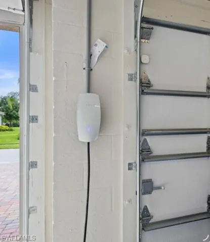 2290 Vermont Ln, Naples, Florida 34120