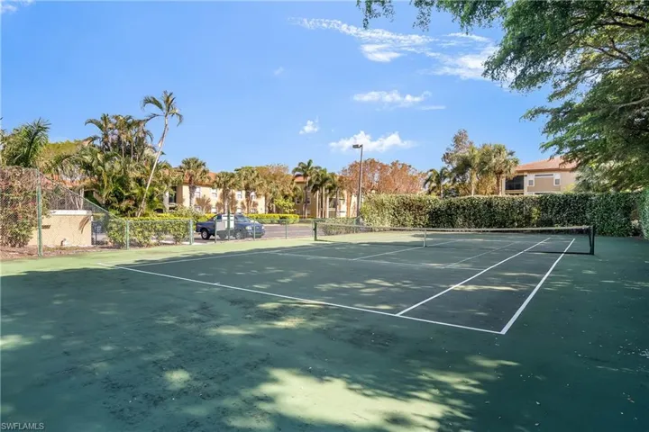 The tennis courts at San Mirage are right accrocc the street from the condo.