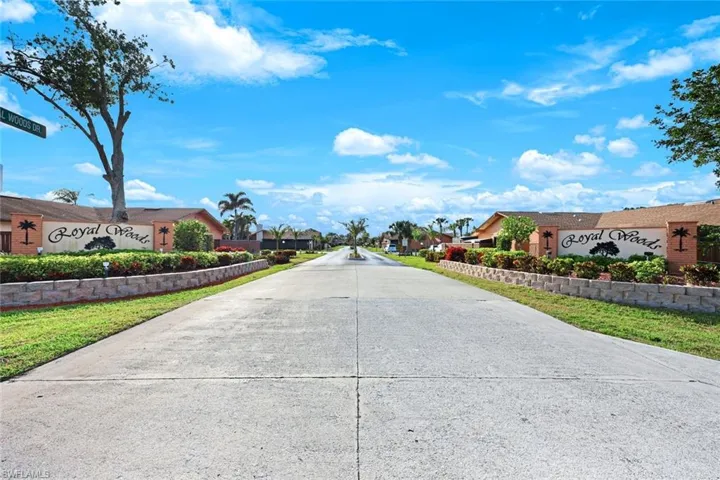 6323 Royal Woods Dr, Fort Myers Fl 33908