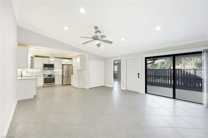 6323 Royal Woods Dr, Fort Myers Fl 33908