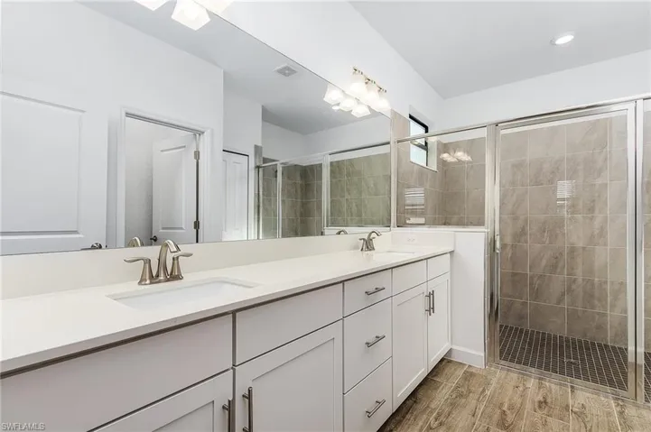 18312 Ridgeline Dr, Estero, Florida 33928