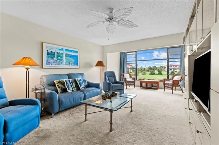 1747 Pebble Beach Dr 216, Fort Myers, Florida 33907
