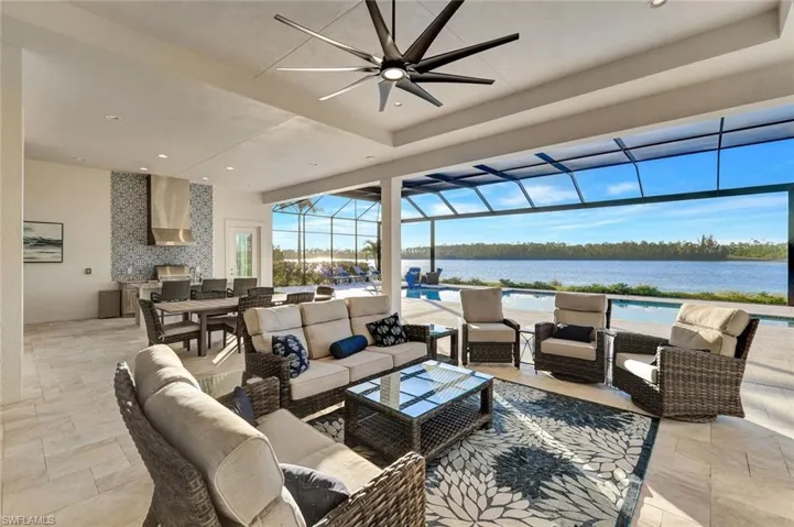 Lanai Seating area