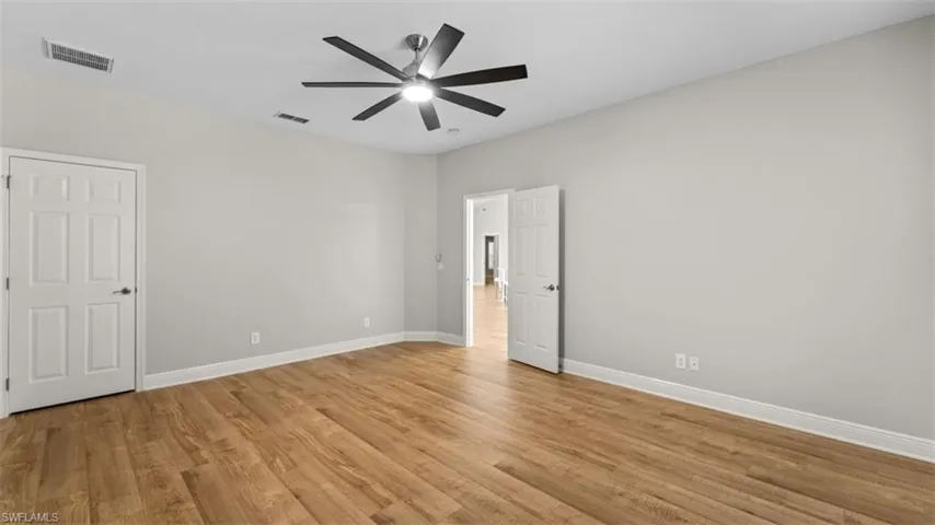 Guest bedroom #3 / Could also be used as a den/office
