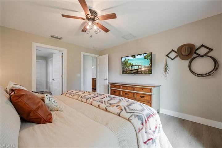 3837  Hyde Park  DR, Fort Myers, FL 33905