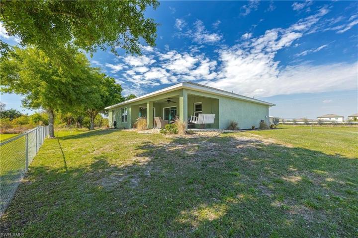 3837  Hyde Park  DR, Fort Myers, FL 33905