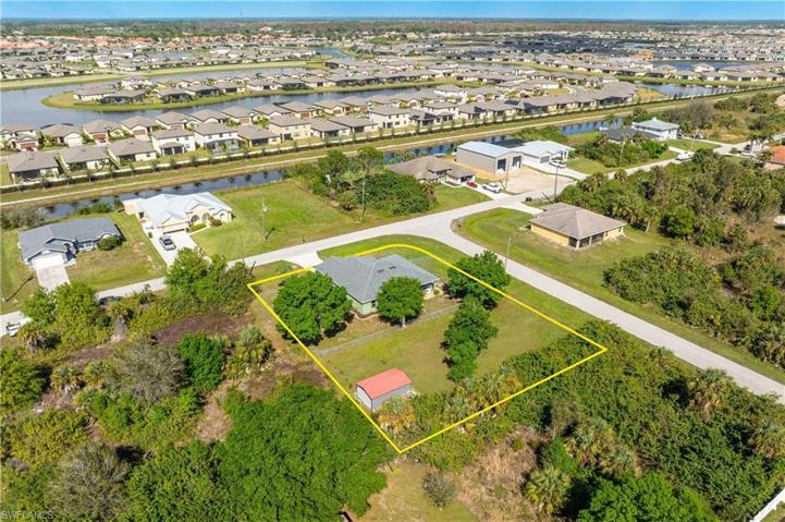 3837  Hyde Park  DR, Fort Myers, FL 33905