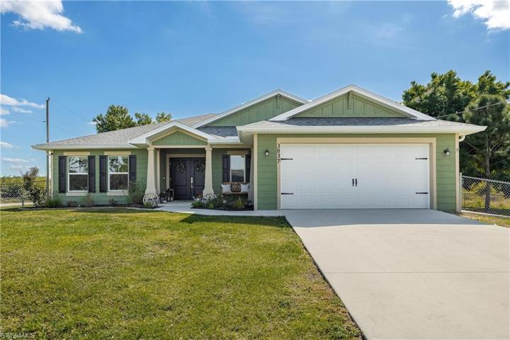 3837  Hyde Park  DR, Fort Myers, FL 33905