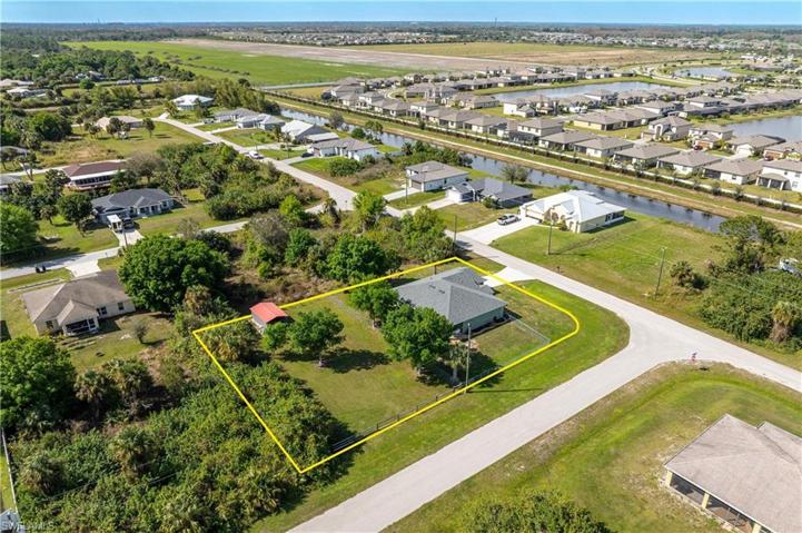 3837  Hyde Park  DR, Fort Myers, FL 33905