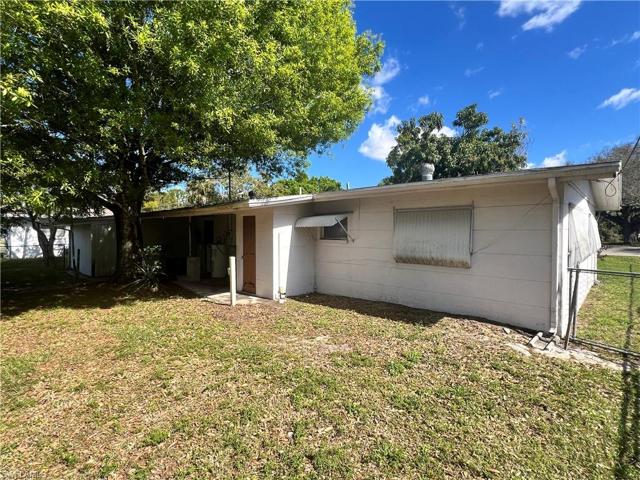 386 Montgomery AVE, FORT MYERS FL 33905
