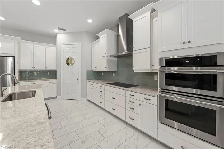 14756  Windward  LN, Naples, FL 34114