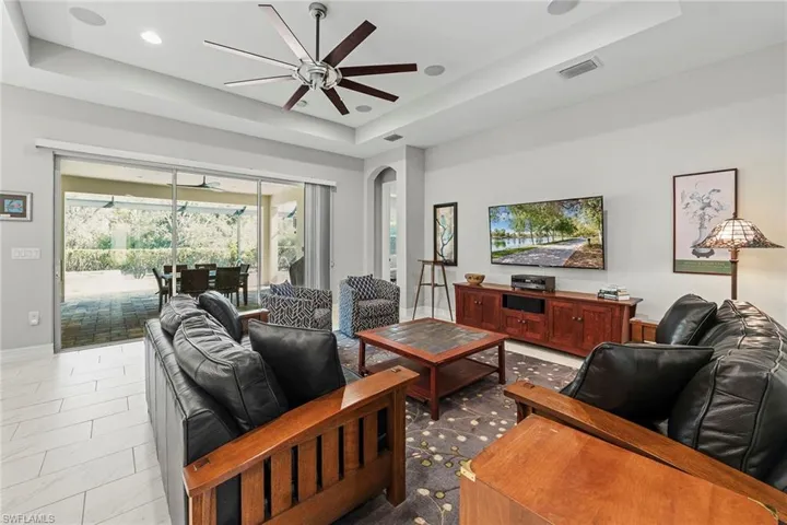 14756  Windward  LN, Naples, FL 34114