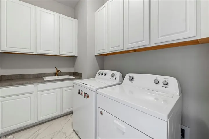 14756  Windward  LN, Naples, FL 34114